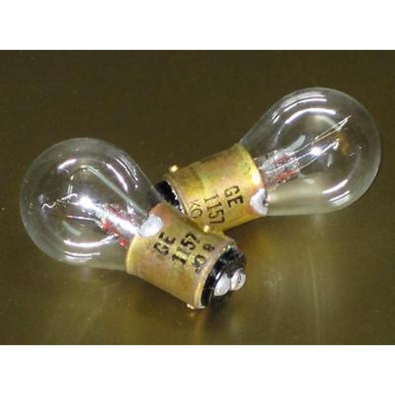 Lucas Type Rear Tail Light Bulb 380 Bayonet Push & Turn Triumph BSA Norton AJS