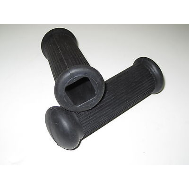 passenger footrest pillion rubbers Triumph BSA F9054 Made in UK rubber 82-9054