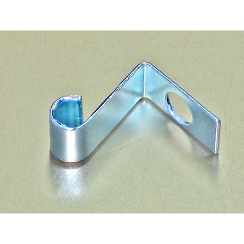 Primary Chain Oil Tube Clip Triumph T120 T140 70-4705