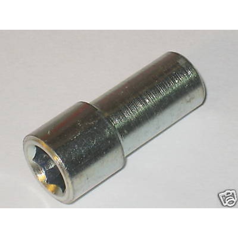 Socket nut Triumph cylinder 5/16 stud 21-2205 T140 750 twin