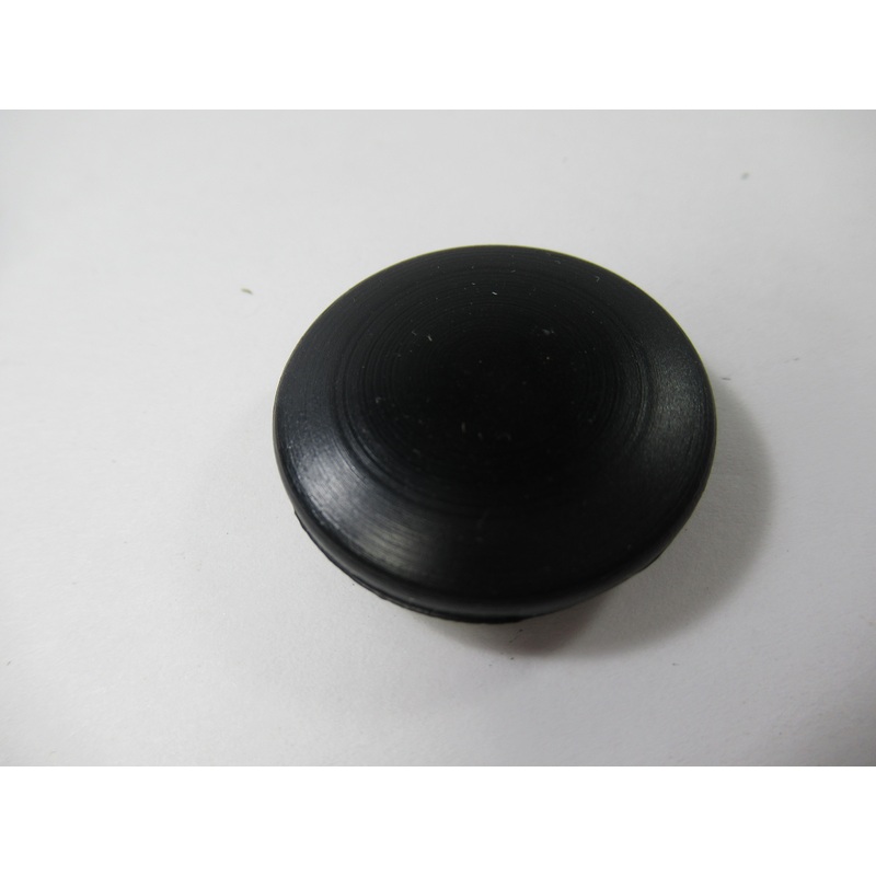 NORTON rear wheel hub cover RUBBER PLUG black grommet Atlas Commando NM18731A