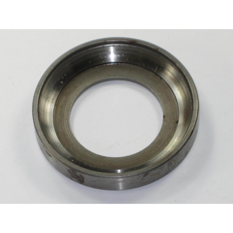 97-0111 Triumph bearing race cup front end Pre-Unit 5T 6T Thunderbird H0111