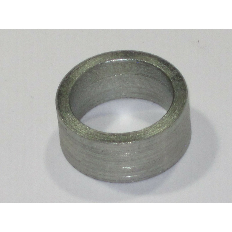 97-1067 Triumph wheel spacer