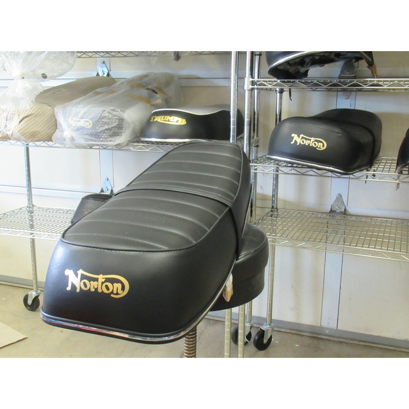 New Seat Norton Commando 750 Roadster ribbed top chrome trim w strap UK Made Andover