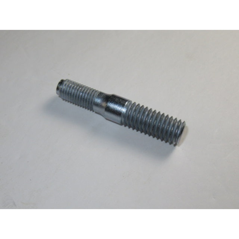 06-3824 Cylinder base Stud – Stepped Norton