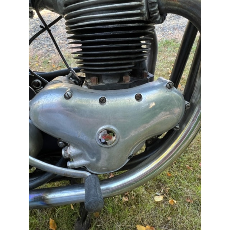 Badge Timing cover Dominator Atlas P11 1 5/16 Norton