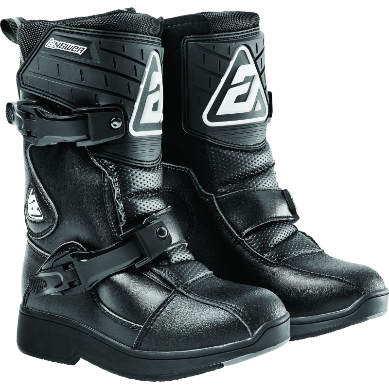 Answer Peewee Boot Black Youth Size – 11