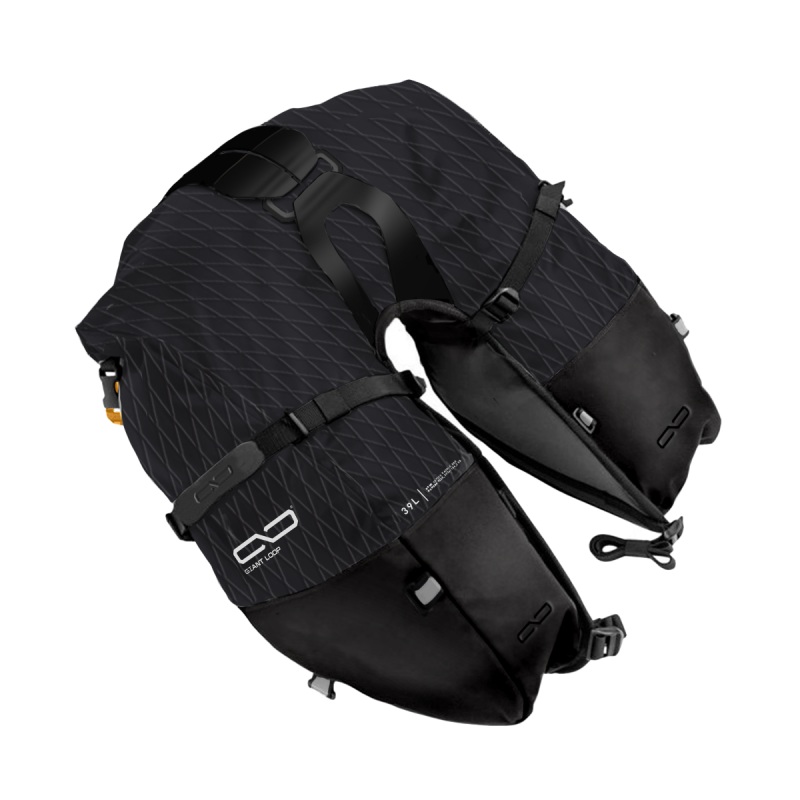 Giant Loop Coyote Saddlebag 39L – Black