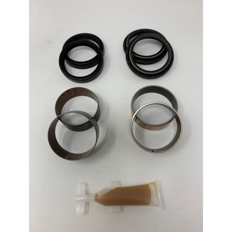 KYB 04+ Suzuki/ Yamaha /Kawasaki /Honda Front Fork Service Kit 48 mm. / 15 mm. – 2