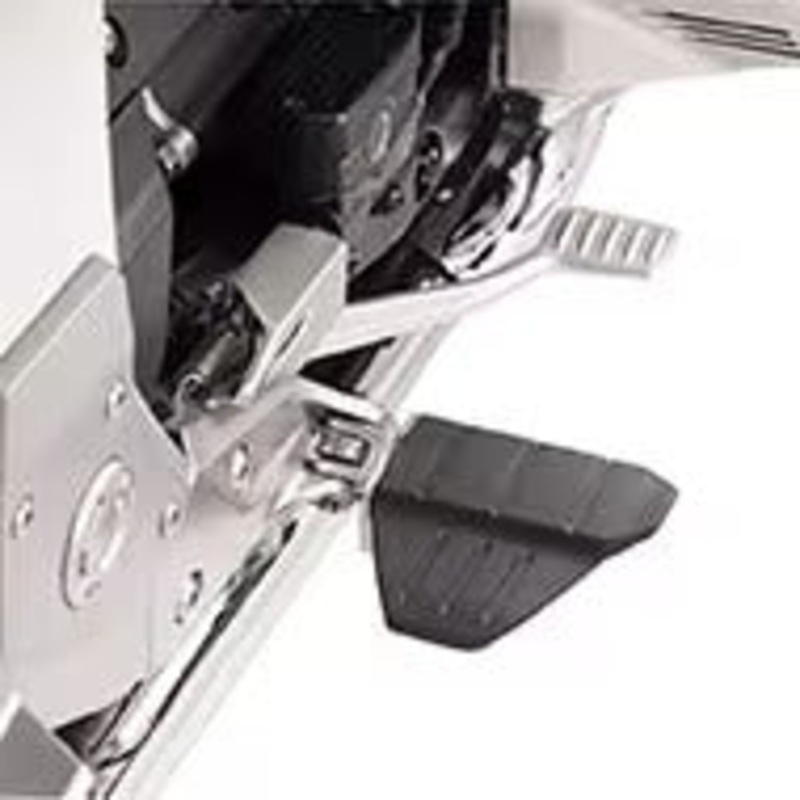 Wide Rider Footpegs | 08R72-MKC-AE0